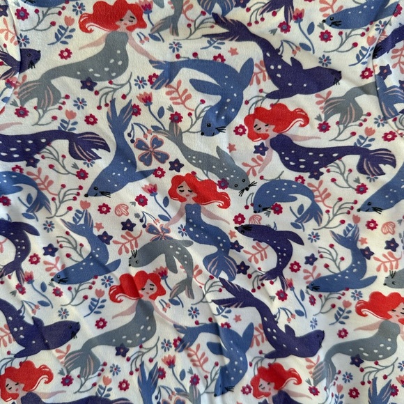 Roller Rabbit pajamas - Picture 2 of 3